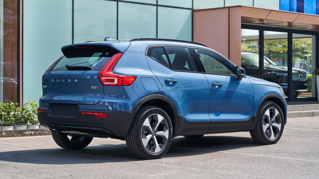 VOLVO XC40 ULTIMATE 